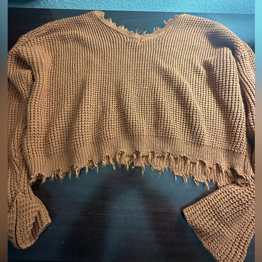 Target, cropped sweater, Size M. Very thin and light weight when wearing.